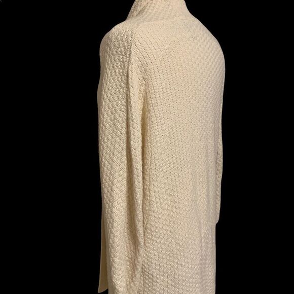 Forever 21 Oversized Coatigan Cardigan Sweater White/Cream soft knit. Size Small - Picture 6 of 9